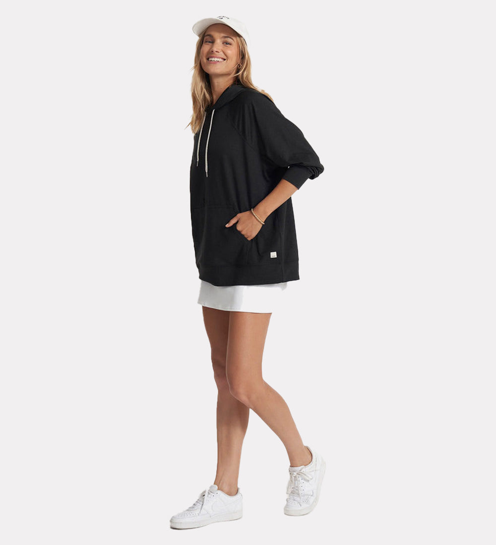 Classic oversized hoodie for women