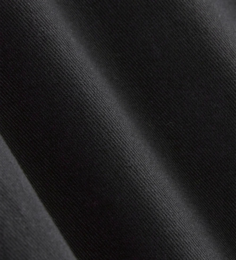 Men black regular shorts