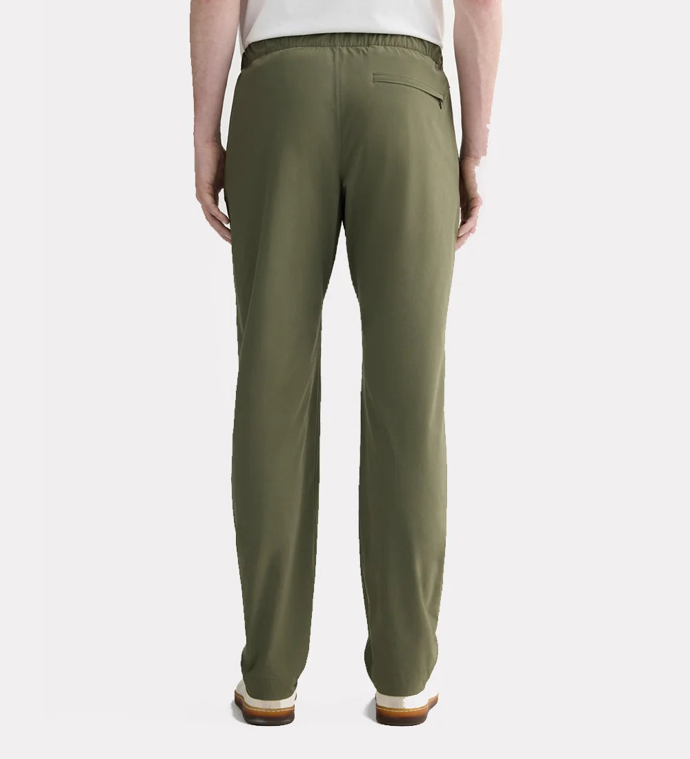 Men slim fit flat-front pant