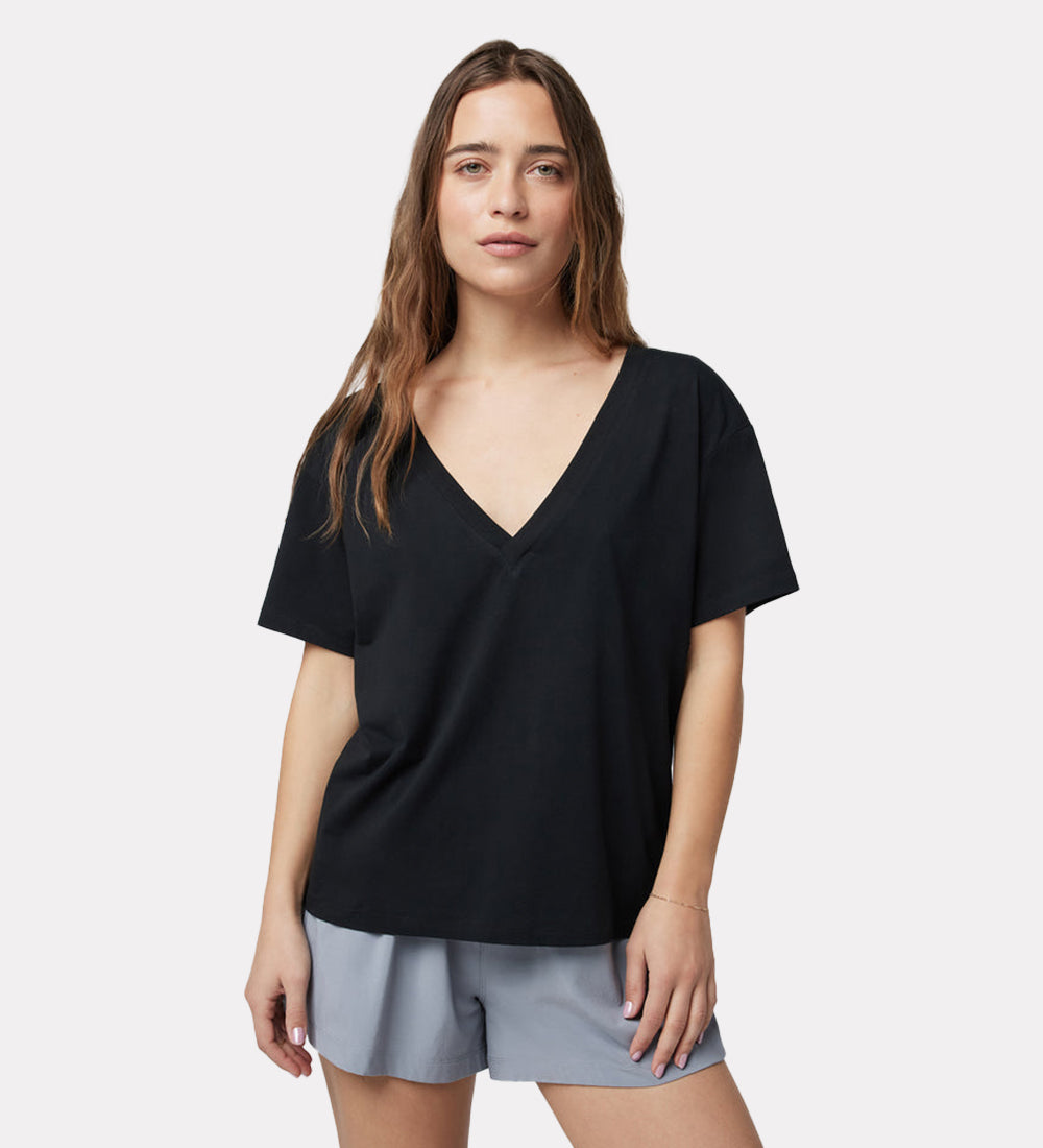 Cotton blend v neck tshirts for women