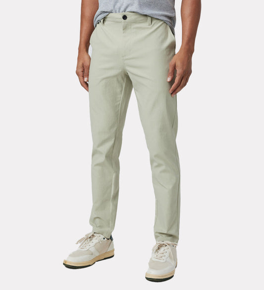 Formal mid rise pant for man
