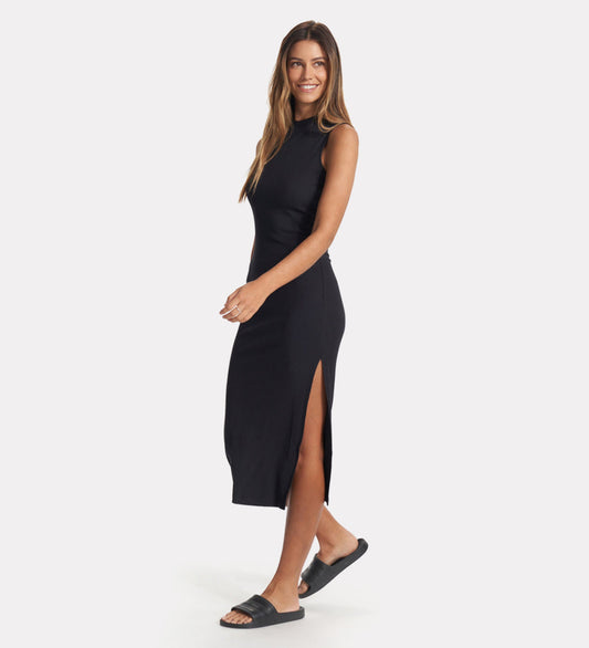 Long dress with side slit