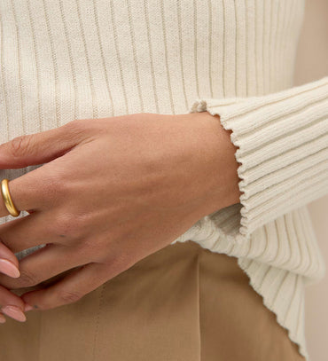 Solid knit ribbed top winslet