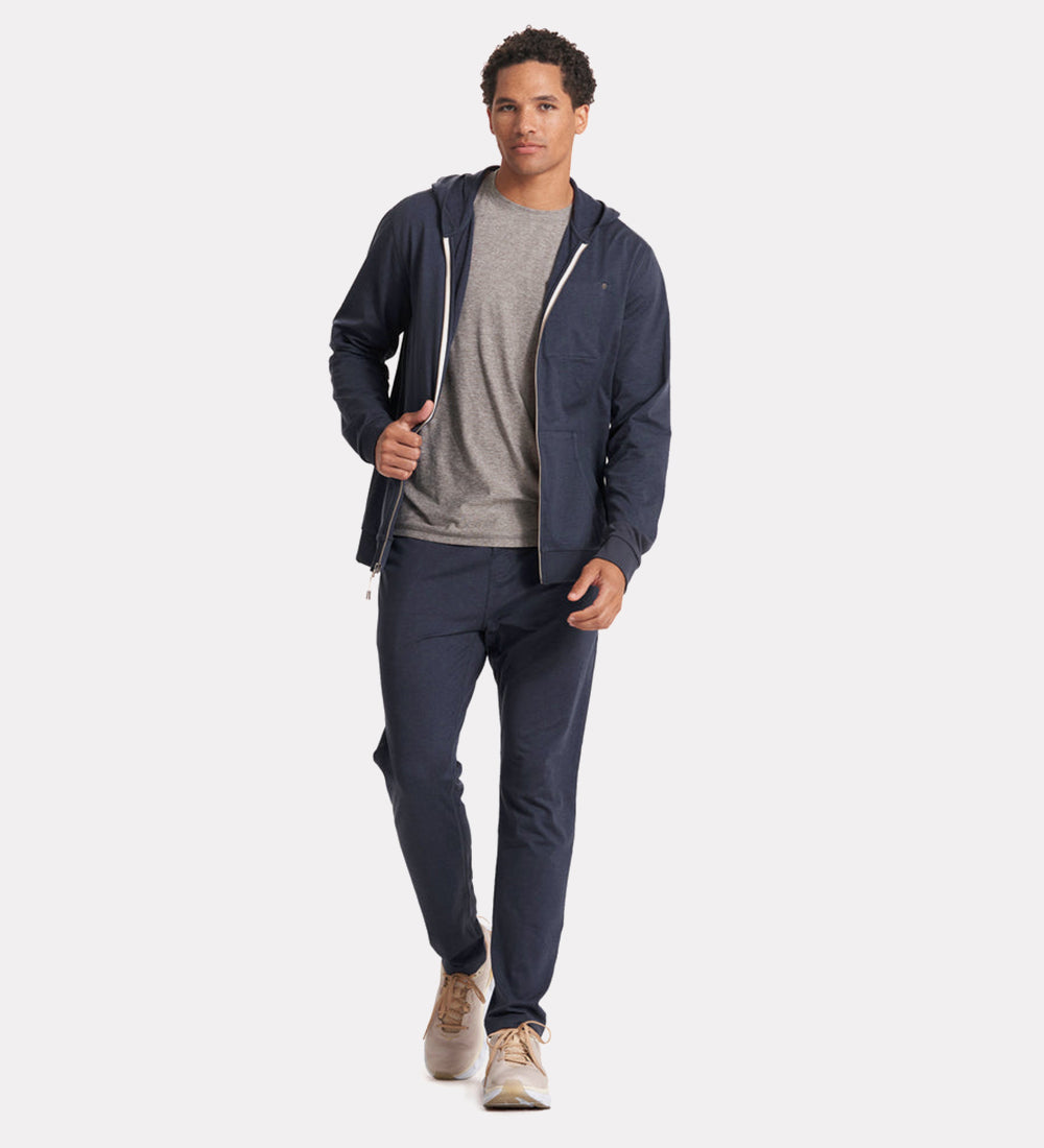 Full sleeve hoodie for men