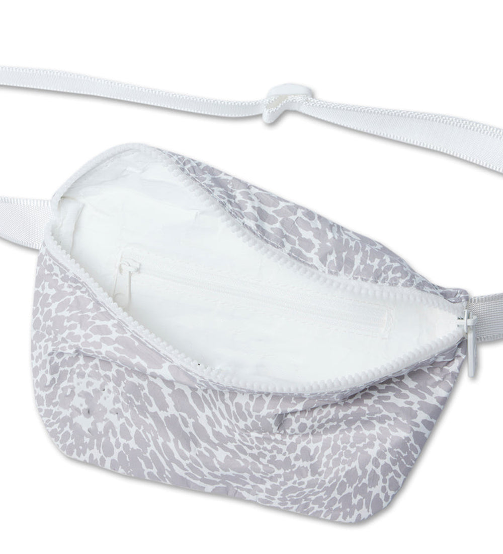 Versatile crossbody bag