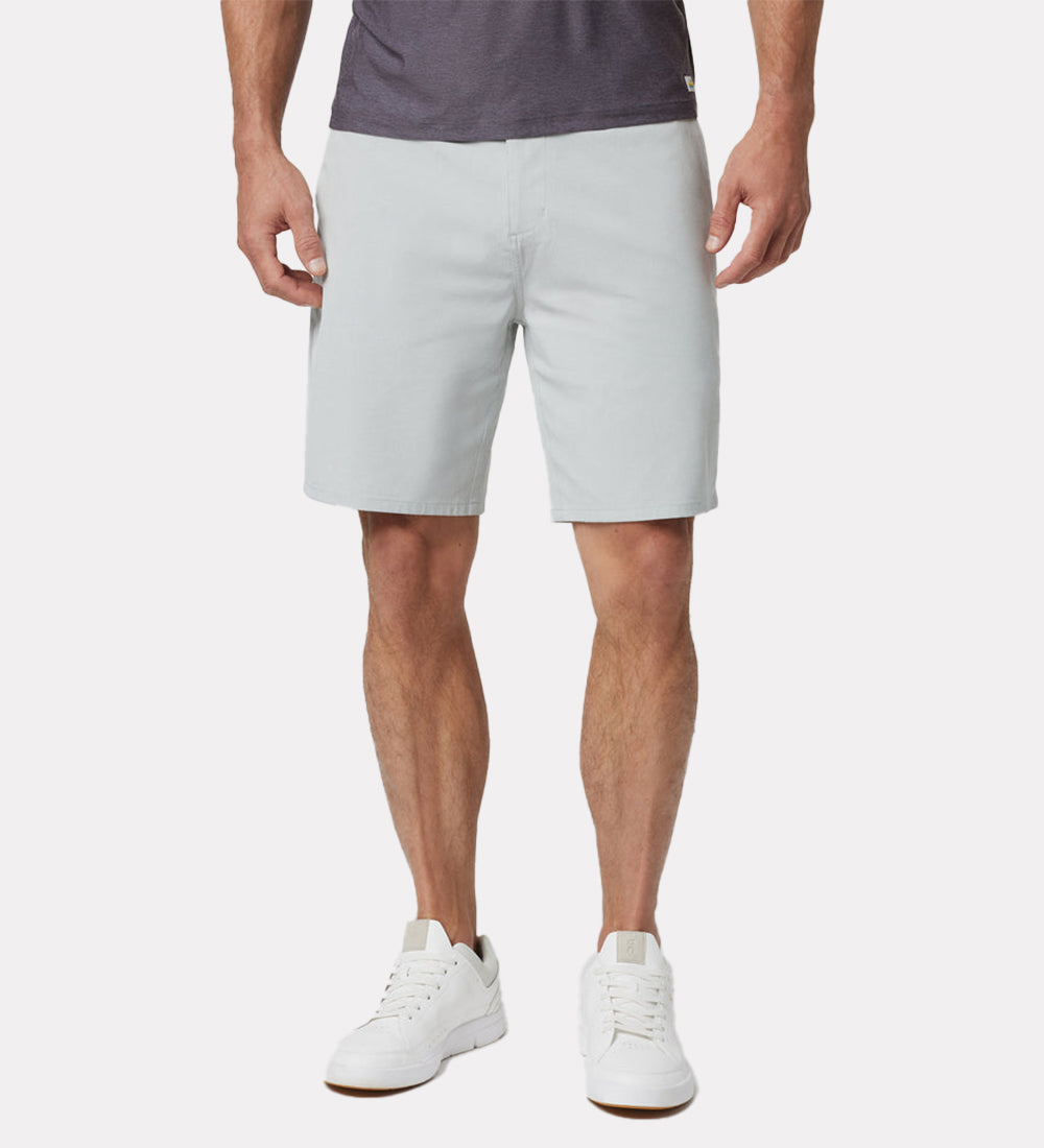 Cargo zip pocket shorts for men