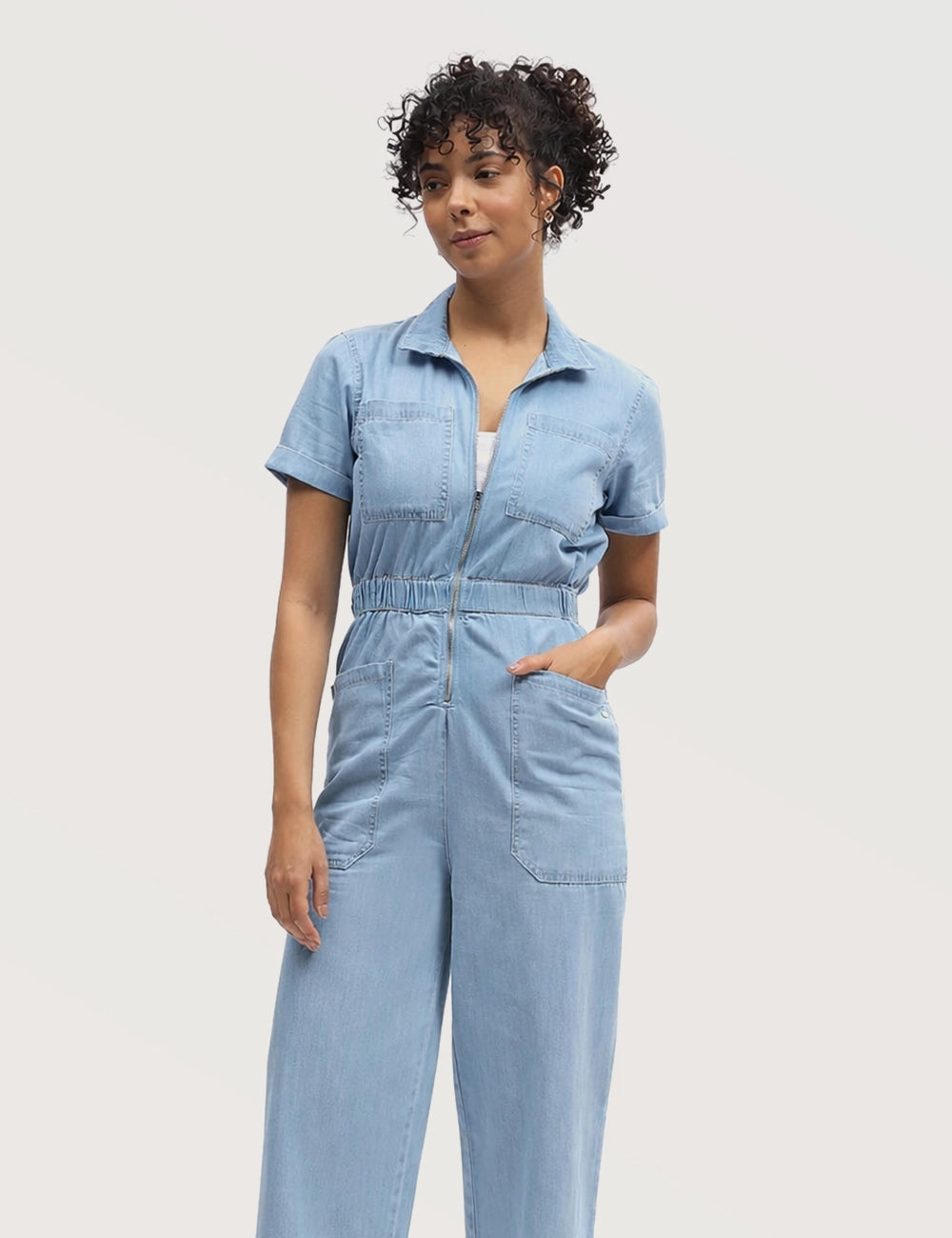Short-sleeve Zip Jumpsuit