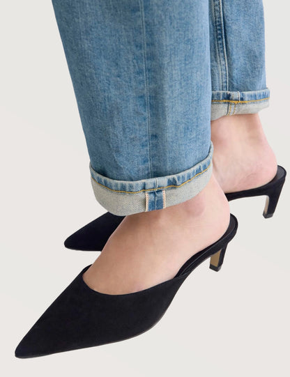 Women’s Straight Denim Jeans