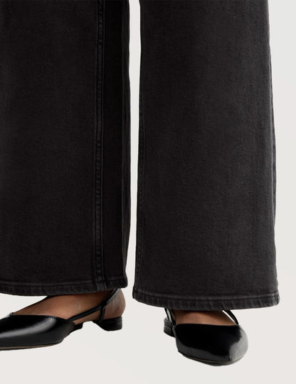 Modern Straight Denim Pants