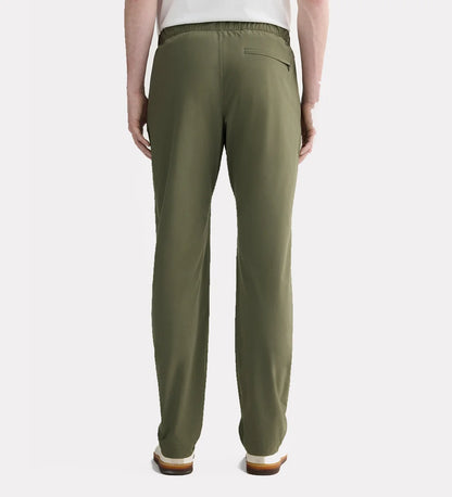 Men slim fit flat-front pant