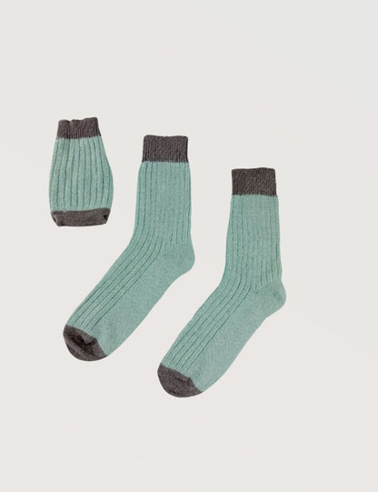 Unisex Ribbed Crew Socks