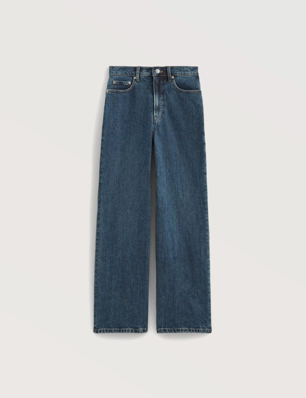 Clean Cut Straight Jeans