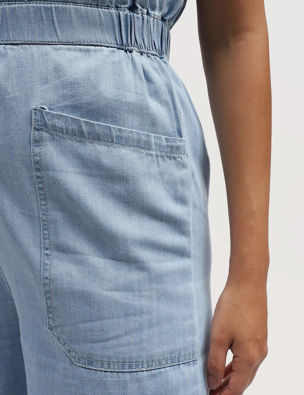 Short-sleeve Zip Jumpsuit