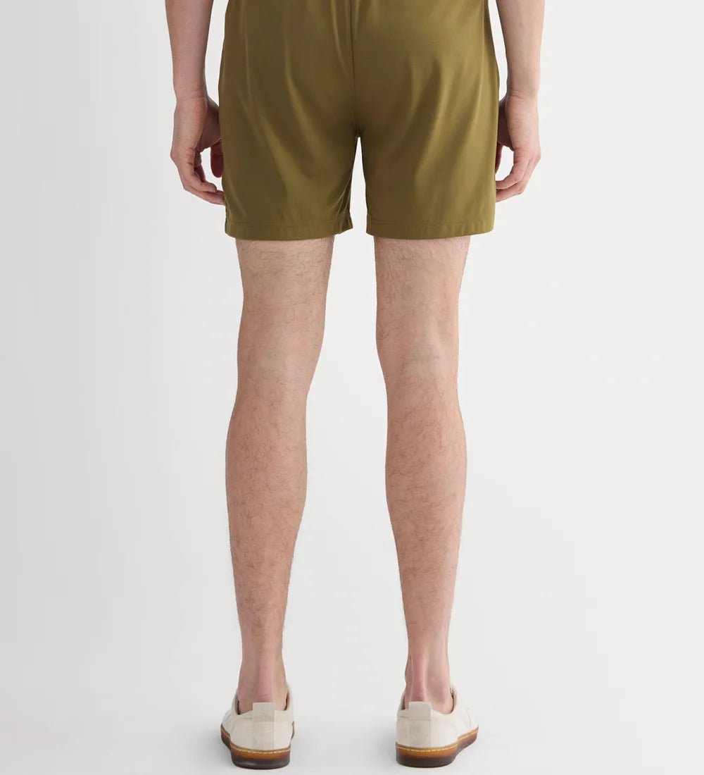 Men solid cotton shorts